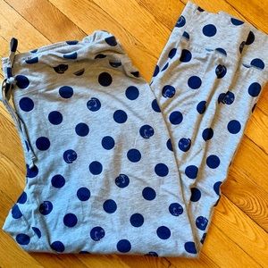 Cutest ever! Polka dot kitty joggers 😍🐱